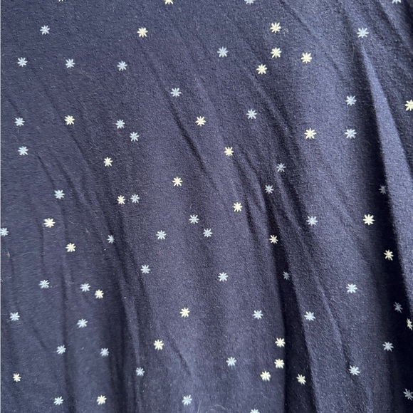 Women’s plus nightgown - Picture 2 of 3